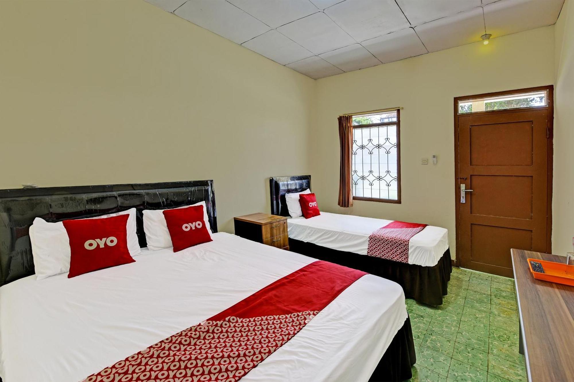 Oyo 90443 Hotel New Kartika In Cilopadang Ngoại thất bức ảnh