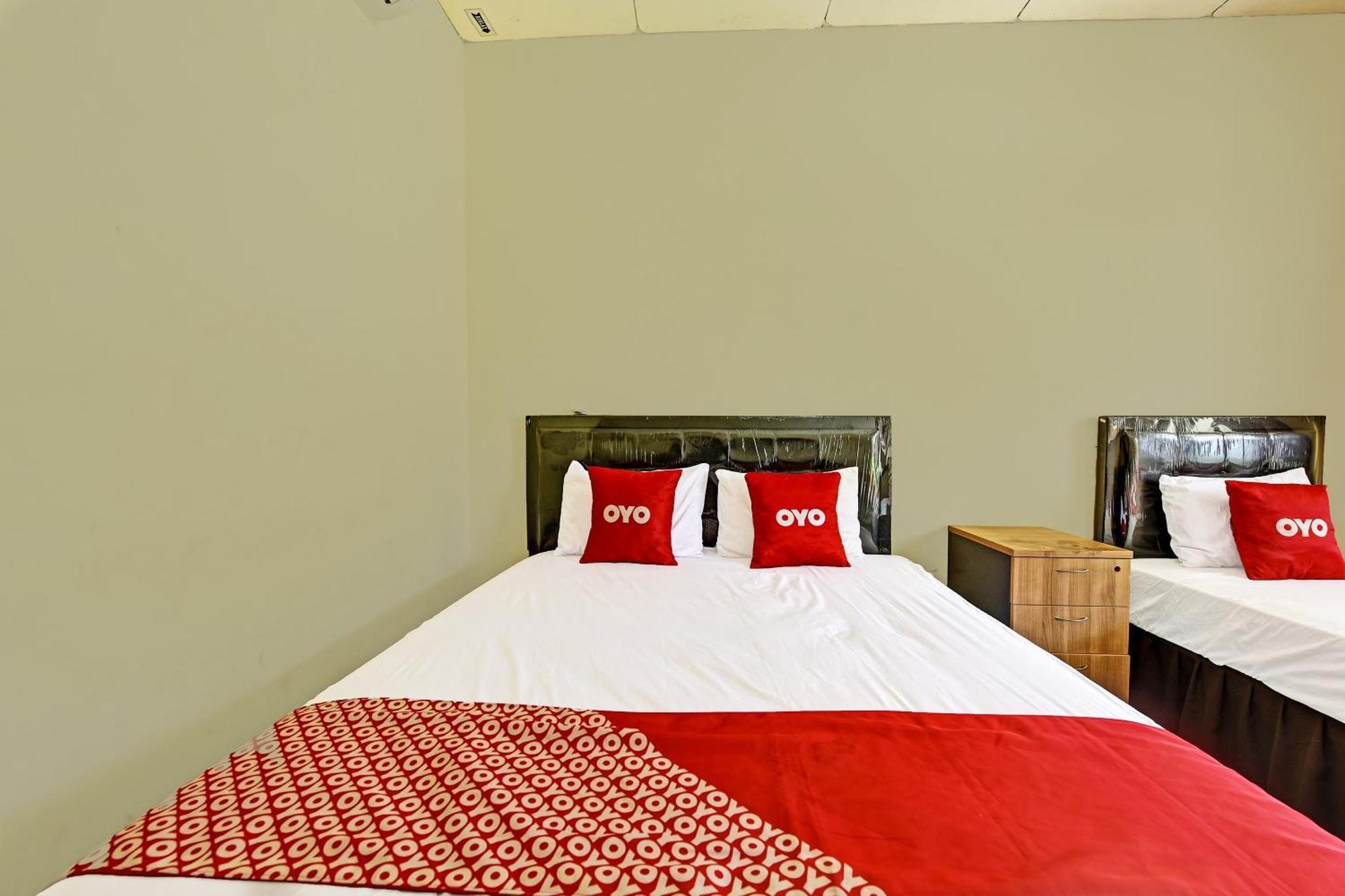 Oyo 90443 Hotel New Kartika In Cilopadang Ngoại thất bức ảnh